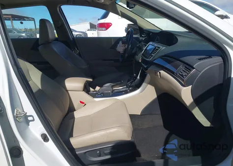 2017 Honda Accord Ex-L V6 z USA, uszkodzony, nr VIN 1HGCR3F80HA025862